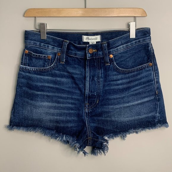 Madewell The Dad Jean Short Size 26 Cut Off Light‎ Destressed Dark Blue Wash - Picture 1 of 11